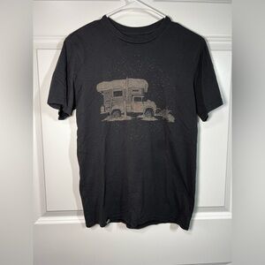REI Winter Truck Camper Graphic T-Shirt Men’s XS
